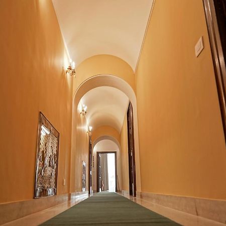 Bed and Breakfast Dimora Donna Elena Neapel Exterior foto