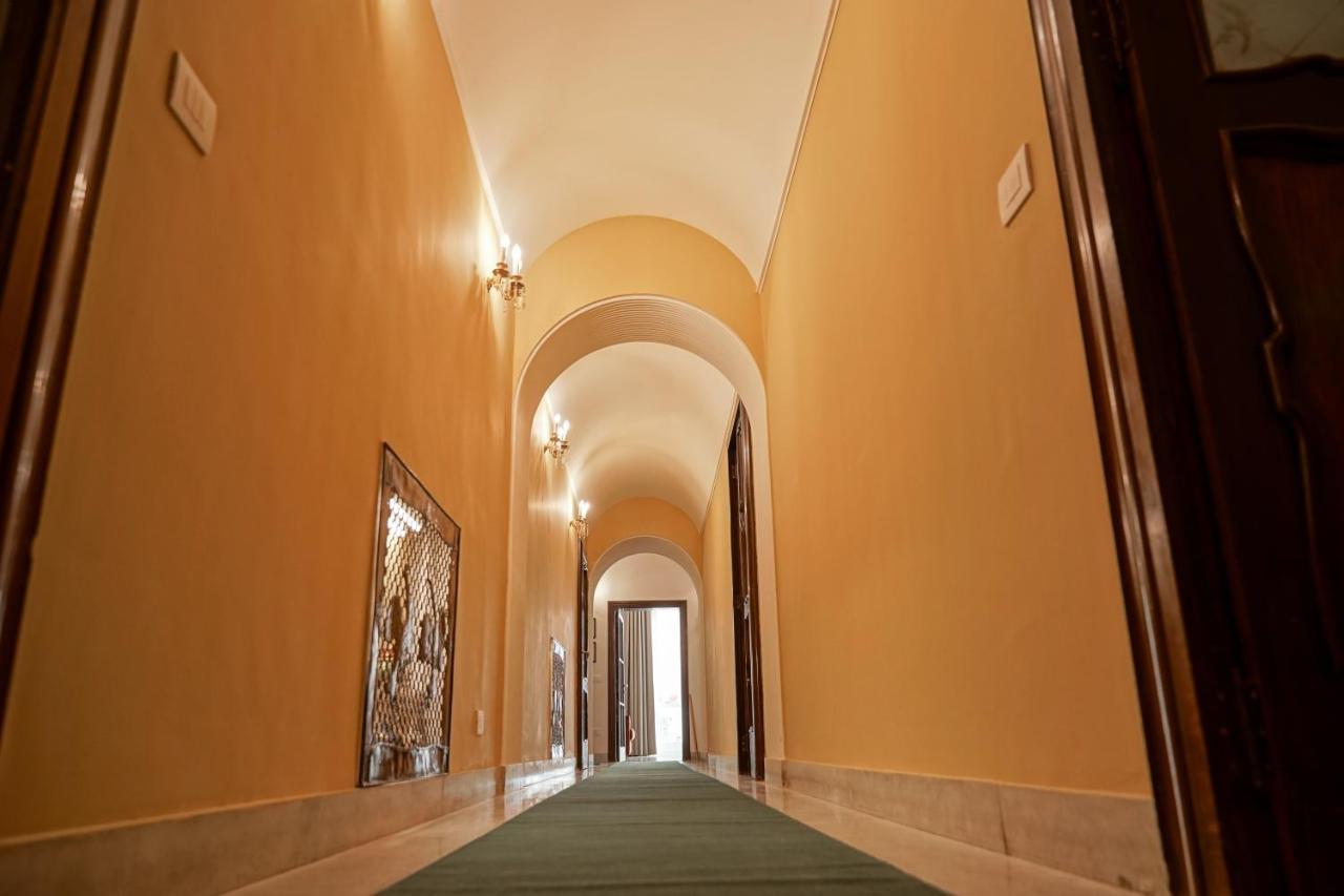 Bed and Breakfast Dimora Donna Elena Neapel Exterior foto