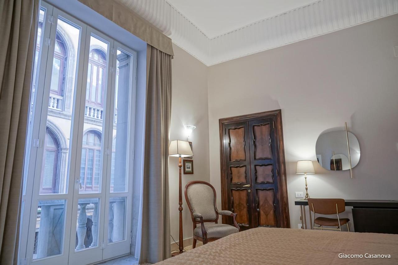 Bed and Breakfast Dimora Donna Elena Neapel Exterior foto